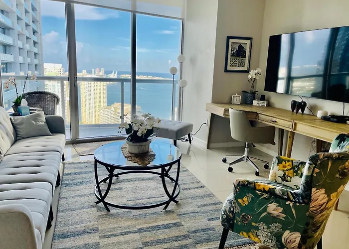 Sun&Sea IconBrickell Unit